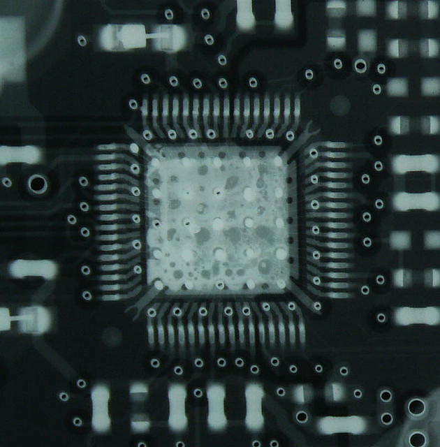 Alphabet won’t talk about the Google-Apple AI deal, even to investors